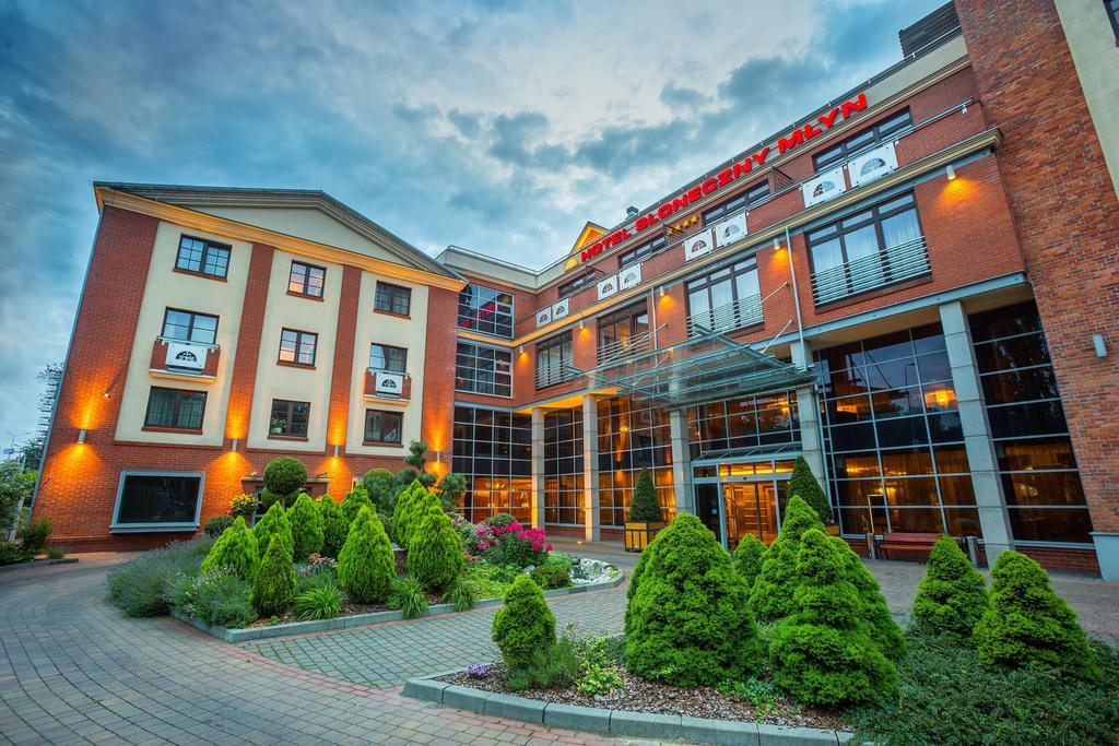 Hotel Sloneczny Mlyn Bydgoszcz Exterior foto